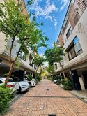 專任‼️大里輕屋齡精裝四房雙車別墅🏡