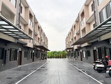 員山全新近市區5房孝親房透天~台灣房屋婕如~小豬