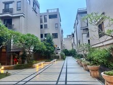 深耕六期｜附車庫大別墅｜三代同堂首選