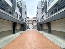 烏日「懷洛宇璞墅」精裝潢雙車大樓價買透天墅