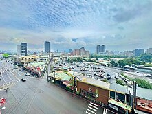  逢甲商圈四房大空間附車位