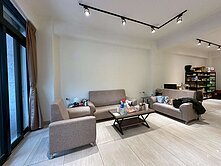 『小葉店長獨家』斗六核心地段｜電梯店住