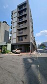 一層一戶華廈4面採光4房3衛皆開窗-對面甜心看過來