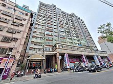 🏠碧華國小旁3房+車位🏠