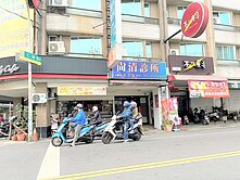 仁武~屋況新穎~雙併超優車墅