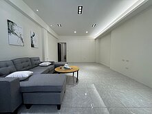 專任西區忠勤街美術館柳川傳統格局透天