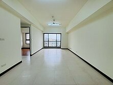 屋主很想賣、出價就來談!開價看看就好