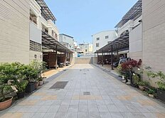 岡山捷運站✨傳統格局✨五大房美車墅