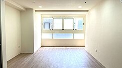 南區比佛利山莊新整理次頂樓視野戶三房含車位
