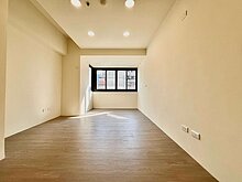 中港四季紅全新屋況3房+車位/逢甲/12期