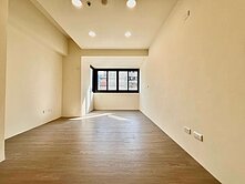 中港四季紅全新屋況3房+車位/逢甲/12期