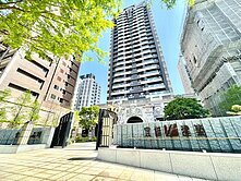 青埔A19大名鑄全新雙面採光4房車