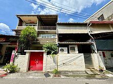 買地送屋｜東英路8米5大面寬｜62坪大地坪靜巷透天