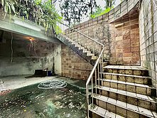 華廈獨立出入口  台北市門牌每坪只要1字頭