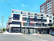 鹽水外環三角窗全新電梯黃金店面