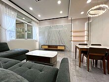 ♥️(住商郎朗) 仁雄商圈澄清湖翻新雙併車墅♥️