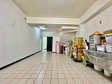 屋主大降價400萬樹義國小稀有釋出社區型別墅