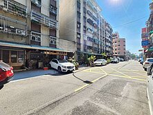 住商紀予宸~秀泰邊間後車站近8米寬店住
