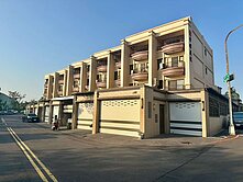 小港高坪【豐嶸大境】邊間，77坪大地坪5車墅