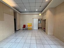 台中南屯｜前後出入、收租、自住金店面