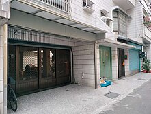 華鳳特區美美透天起家厝可改超大車庫