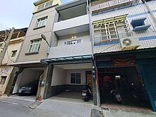 大寮中庄商圈翻新漂亮雙套房車庫透天