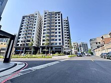 高鐵特區【全新8米大面寬】店面💎B1雙平車