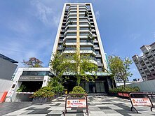 巨蛋商圈V Park輕屋齡兩房平車