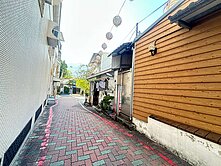 青年路精華商業建地 - 買地送屋