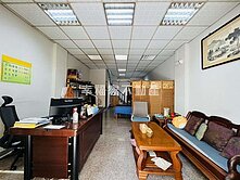專育平九街圖書館旁店面住家