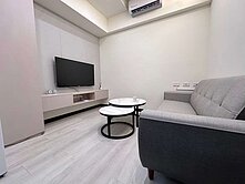 高全學長~走路到高鐵1房1廳美裝潢採光