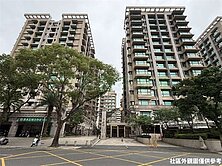 杜拜大路邊透天店面💜卓悅聯盟💜