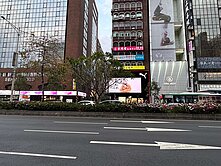 專任!東區商用百坪店辦挑高4米5👍我是承辦丁經理