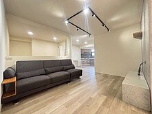 承辦❤️柳川河畔電梯三房雙衛浴🏡鑰匙再手隨時可看