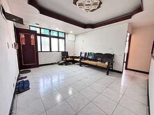 台貿一村旁3+3頂佳屋/住商符店長