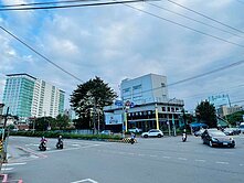  30米大馬路新店慈濟醫院旁店面超值乙工兩個鐵皮屋