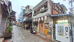 神農街康樂街人潮｜三角窗｜商業區｜建地