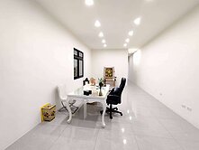 崇德10米邊間大地坪門店