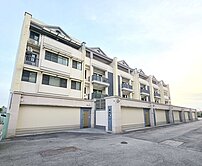 近橋科【高巢新都心】邊間｜五大套房｜併排雙車墅