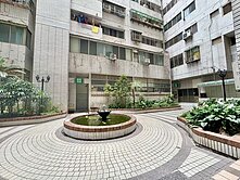 樹孝商圈室內32坪三房二衛+休旅車位