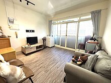 近一中商圈、全新整理、邊間視野戶