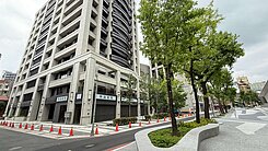 🏘️南西商圈🏘️中山松悅🏘️全新成屋三房+車