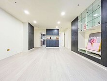 承辦小楊🐑南屯黎明商圈|大墩學區|高樓絕美三房車