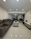 夢時代商圈全屋翻新一樓公寓