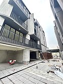 北屯南興公園大面寬雙車電梯豪墅