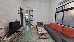 龍肚國小旁甲建大地坪住家農舍 