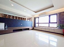 專簽售出為止-鄉林新月灣-視野4房-平車-中山醫-