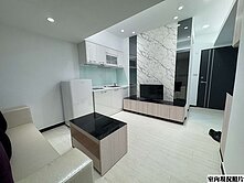 中山國小電梯2室-中信房屋台北南京店