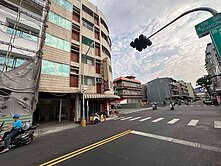 瑞隆商圈透天5樓滾金店面
