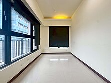 BB186阿曼TiTSRC四房車【中信房屋張翔喆】
